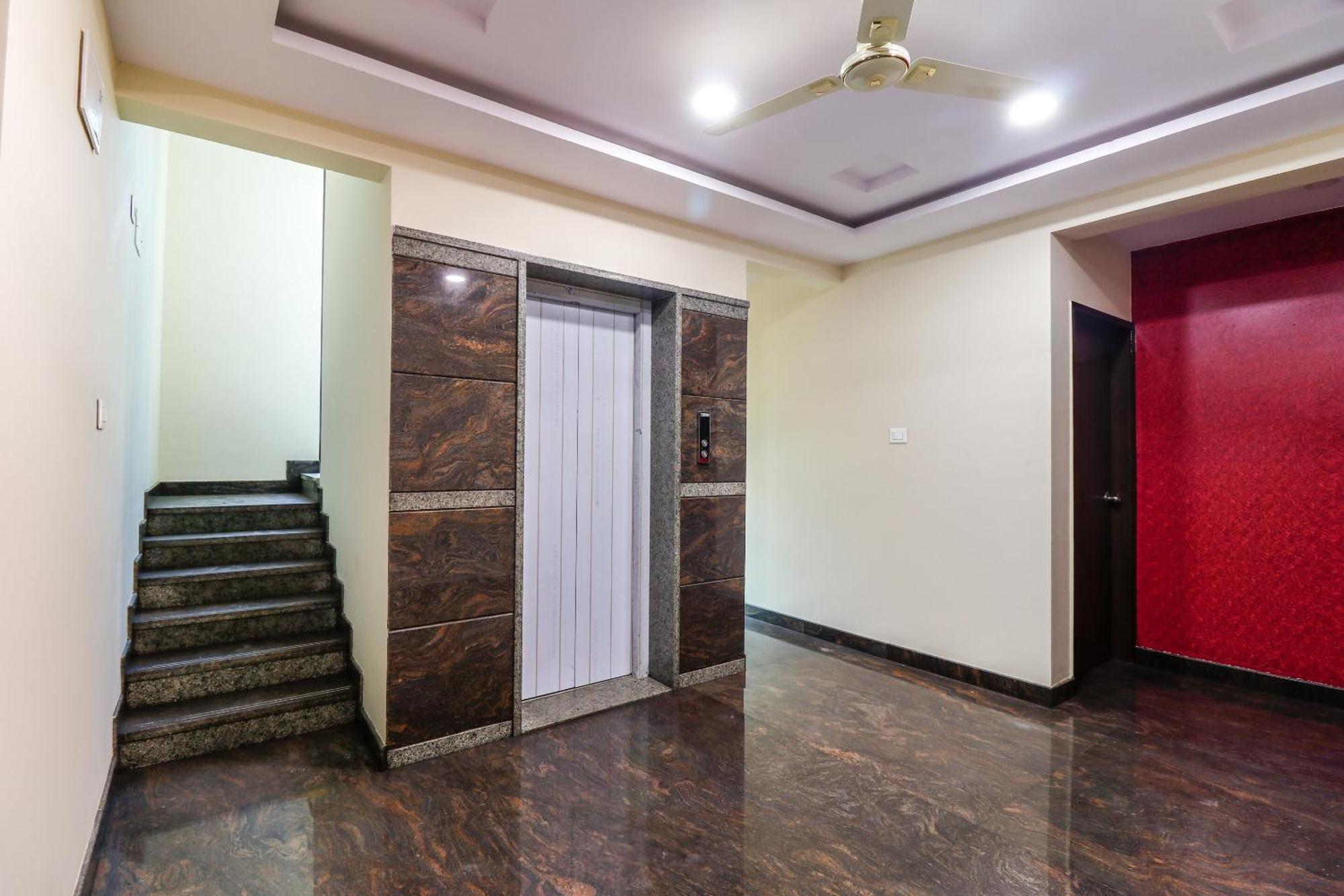 Capital O N R Residency Hotel Yelahanka Kültér fotó